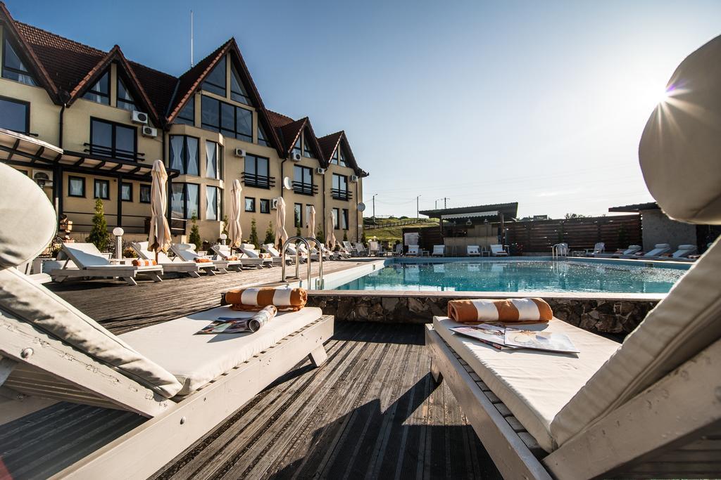 Conacul Archia Hotel Deva Exterior photo